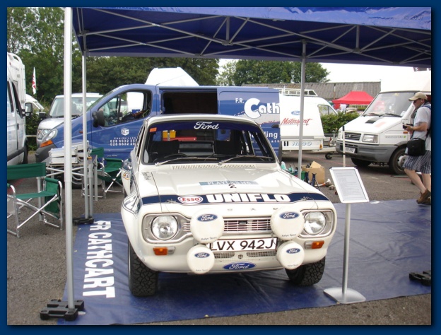 602x451 pixels (137K)