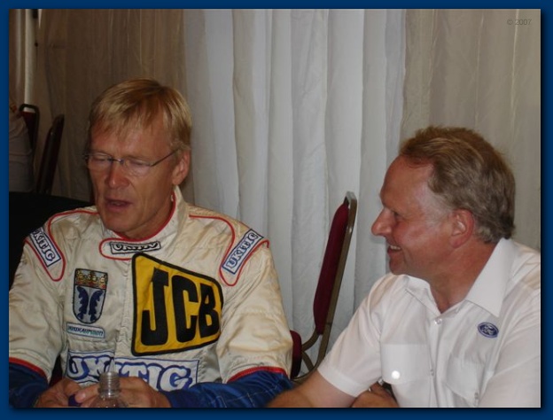 602x451 pixels (88K)