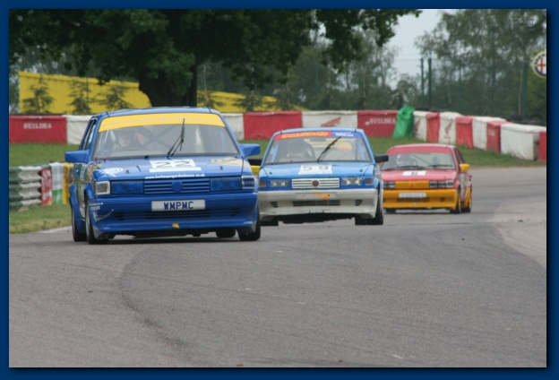 602x401 pixels (91K)