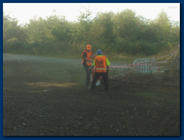 602x451 pixels (92K)