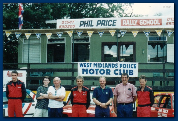 602x401 pixels (146K)