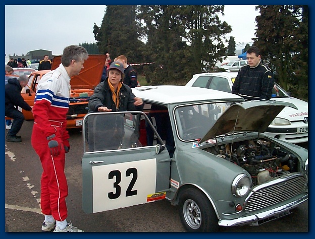 602x451 pixels (149K)