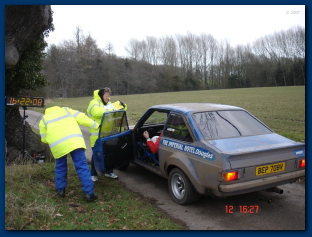 602x451 pixels (118K)